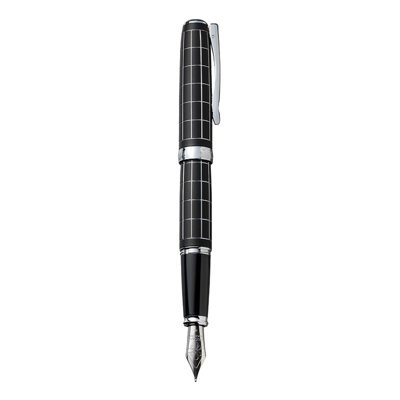 DIPLOMAT Excellence A plus - Rhomb Guilloche Lapis Black - stilou cu penita M, din otel inoxidabil